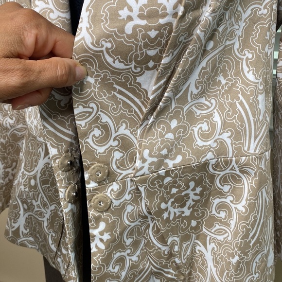 New York & Company Paisley Blazer - Picture 6 of 17
